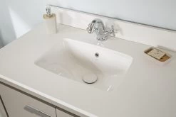 Jussara Badkamermeubelset | MDF Gelakt | Aanrechtblad Wit Kwarts | Grijze Kleur -Songmics Winkel 138JSR1298 20 205 acc2