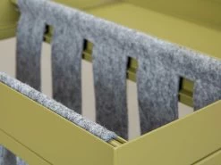 Bijzettafeltje Nubis 35x35 - Olijf/grijs -Songmics Winkel 20084034 clubNY magazine detail 02 7a3a