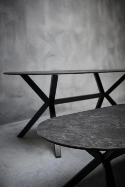 Ovalen Eettafel Laxey 180x90 - Zwart -Songmics Winkel 543D3BC5 5CFC 4030 BA5C D7FAFEE1FBEB 1e25