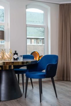 RICHMOND Eettafel Odis ø140cm - Wit/goud/zwart -Songmics Winkel 7362 S4482 BLUE SETTING4 LowRes 110d